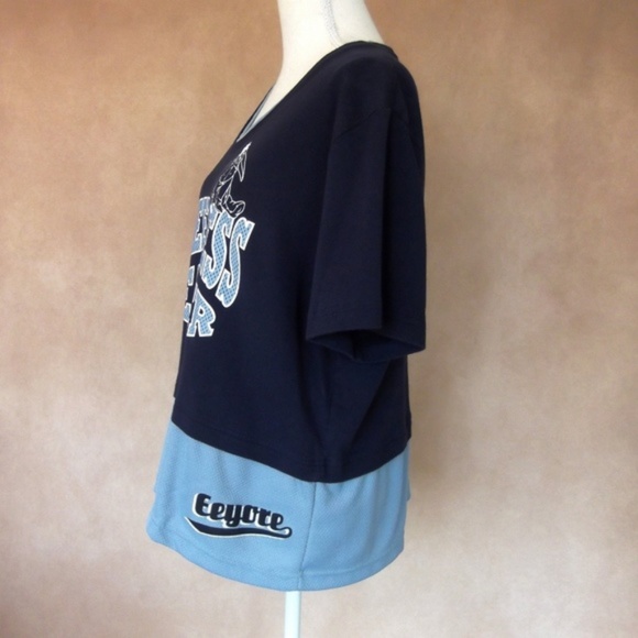 Adorable Disney Eeyore Top 18/20 - Picture 4 of 8